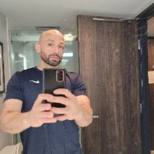 Meet your Posher, Eric